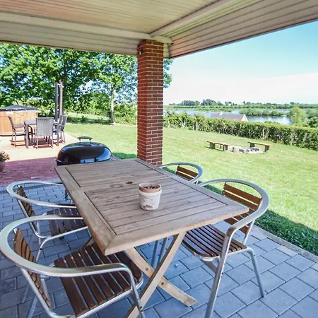 In Tranekaer With Wifi Holiday home Botofte